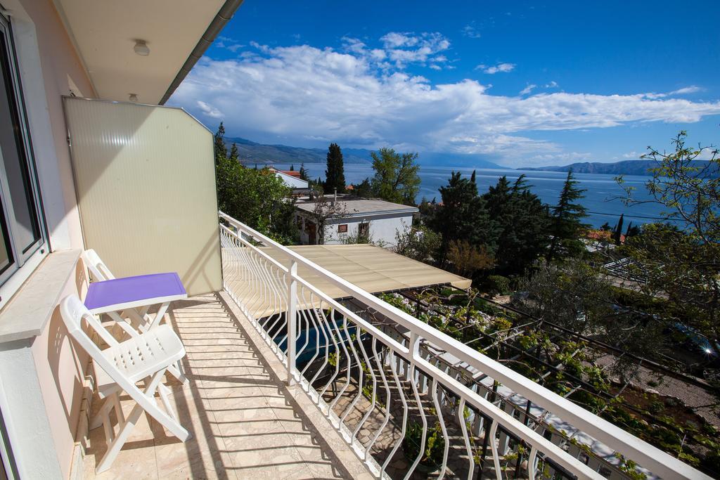 Apartment Pavica Novi Vinodolski Kültér fotó